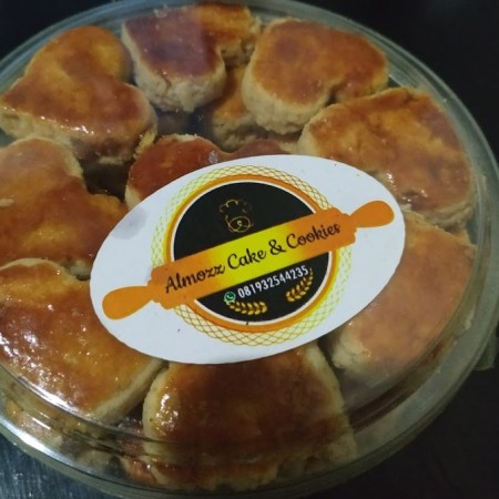 Almozz Cake & Cookies: Rasa yang Menggugah di Tengah Cilacap